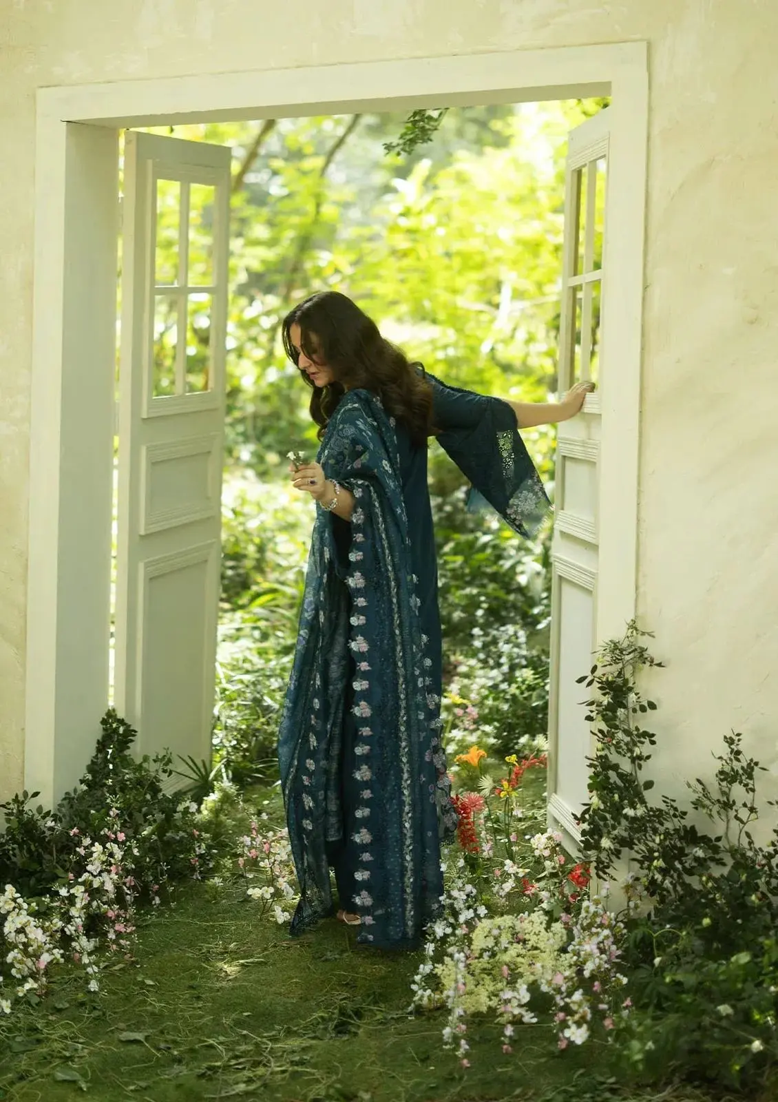 ELAF Luxury lawn