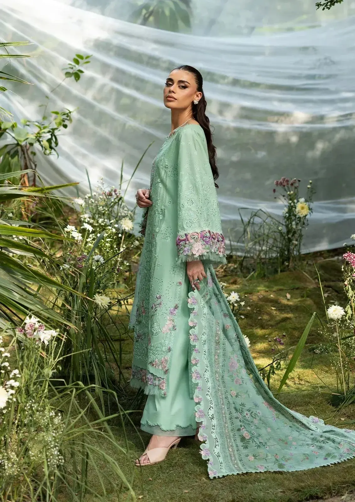 ELAF Luxury lawn