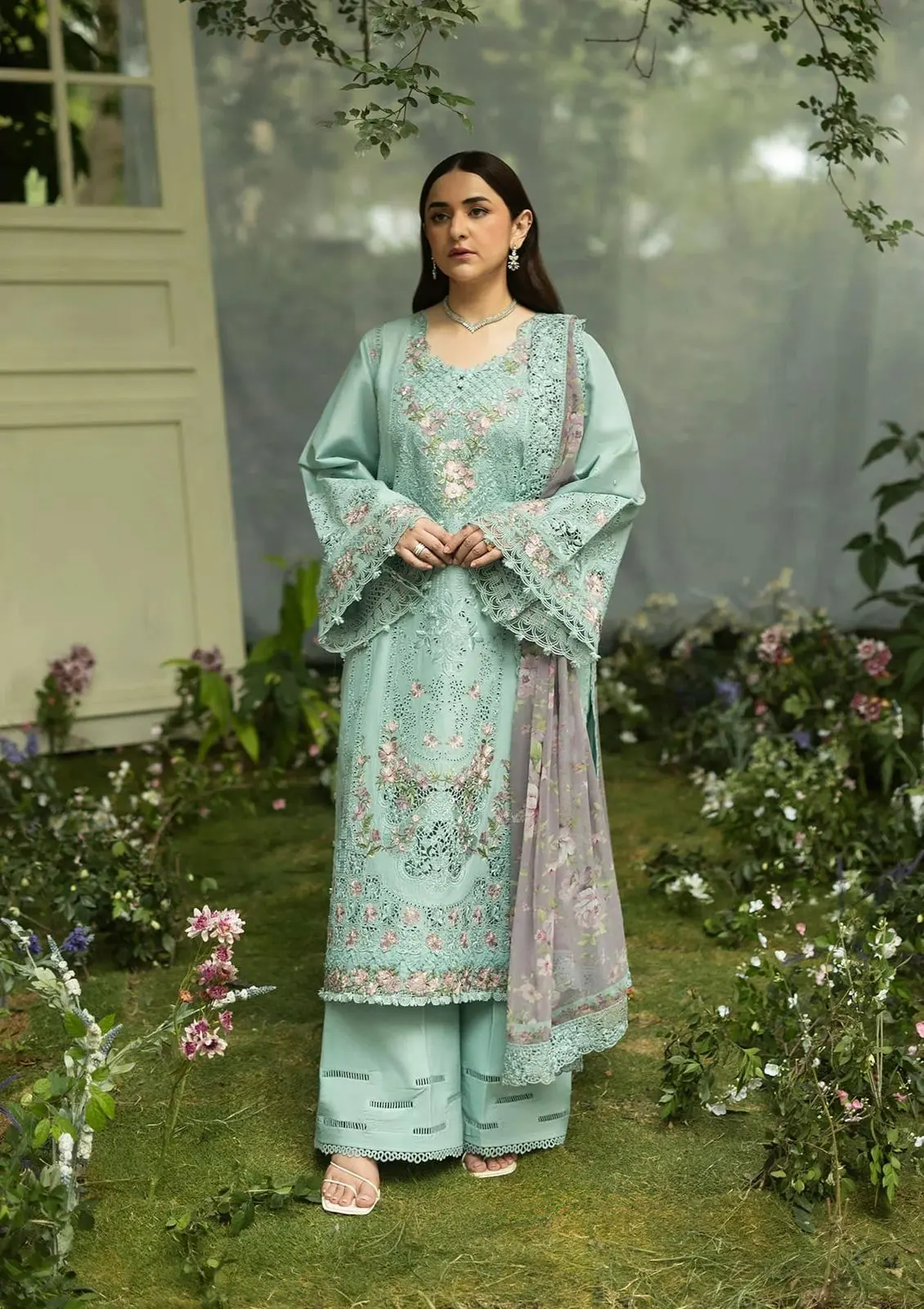 ELAF Luxury lawn