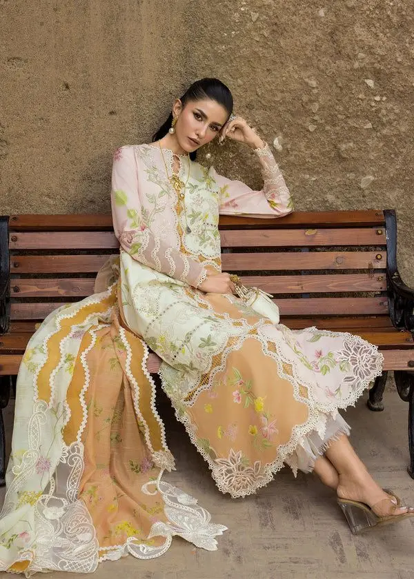 SAIRA SHAKIRA BLOOM