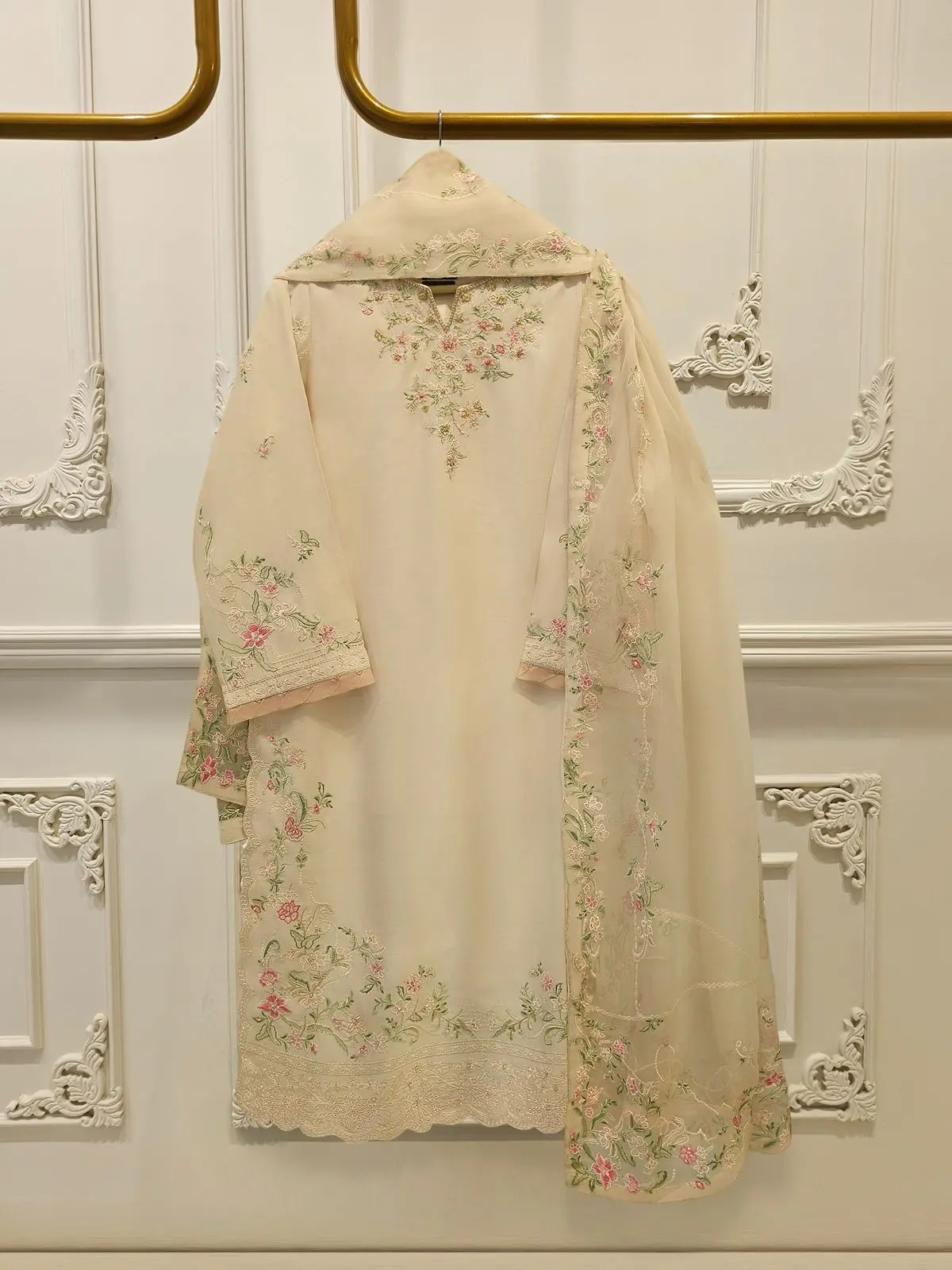 AGHA NOOR RTW