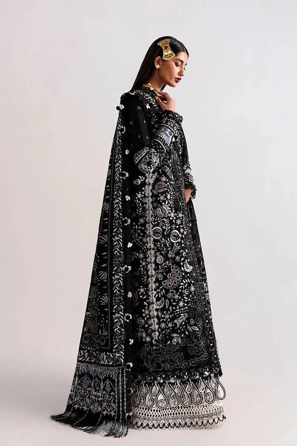 SUFFUSE LAWN
