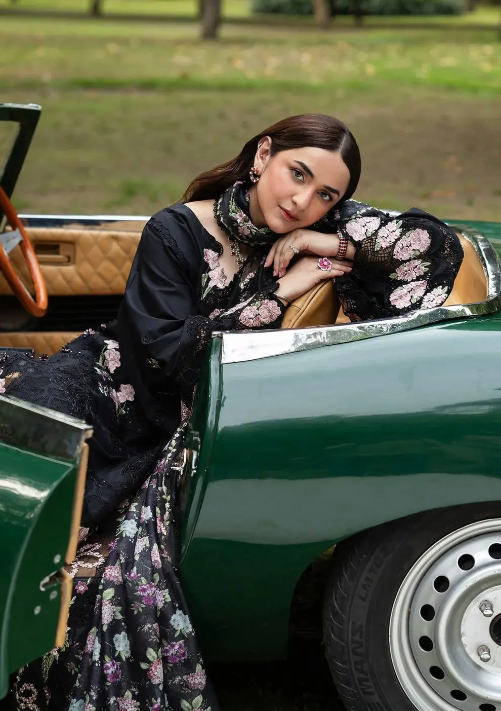 ELAF Luxury lawn