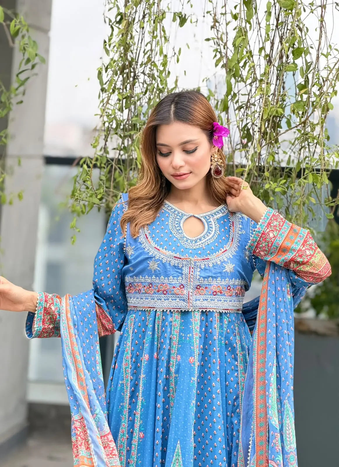 BIN ILYAS (LA-DONNA STITCHED)