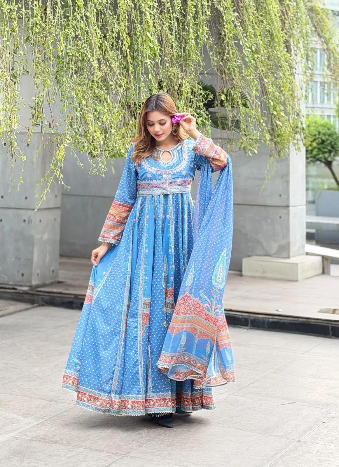 BIN ILYAS (LA-DONNA STITCHED)
