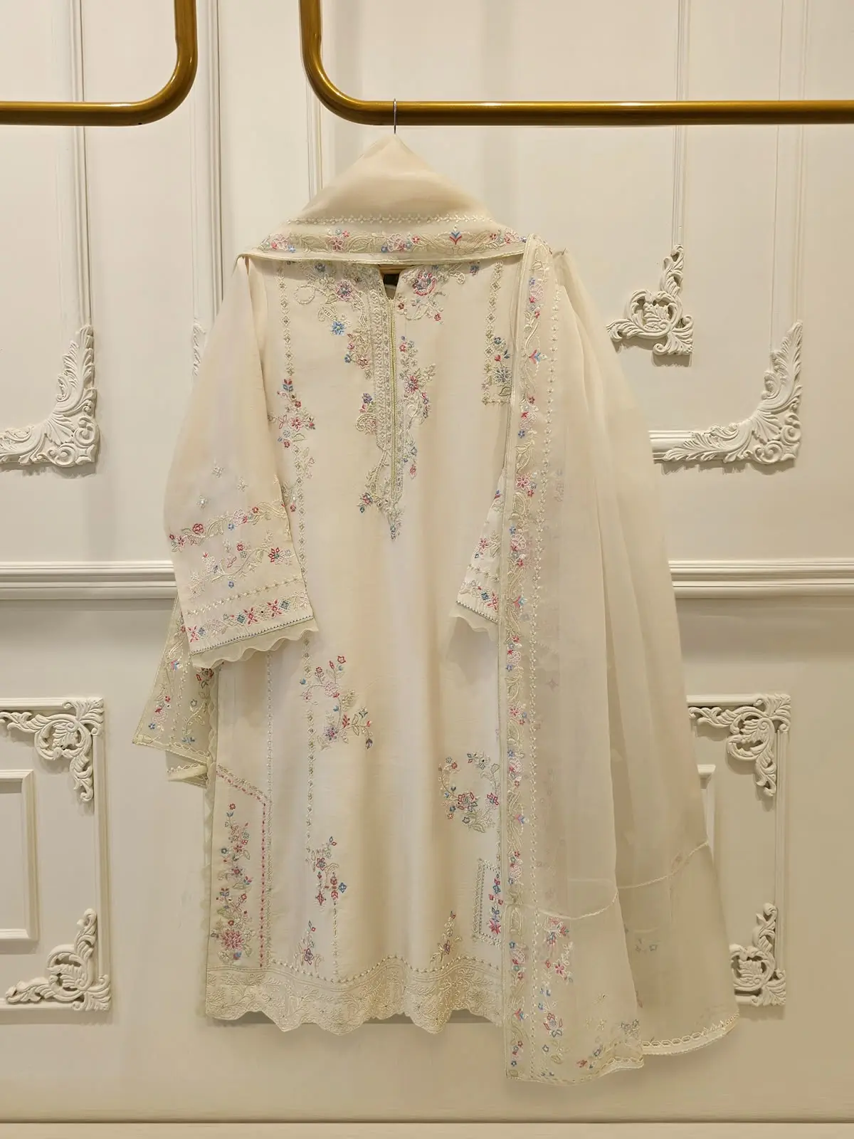 AGHA NOOR RTW