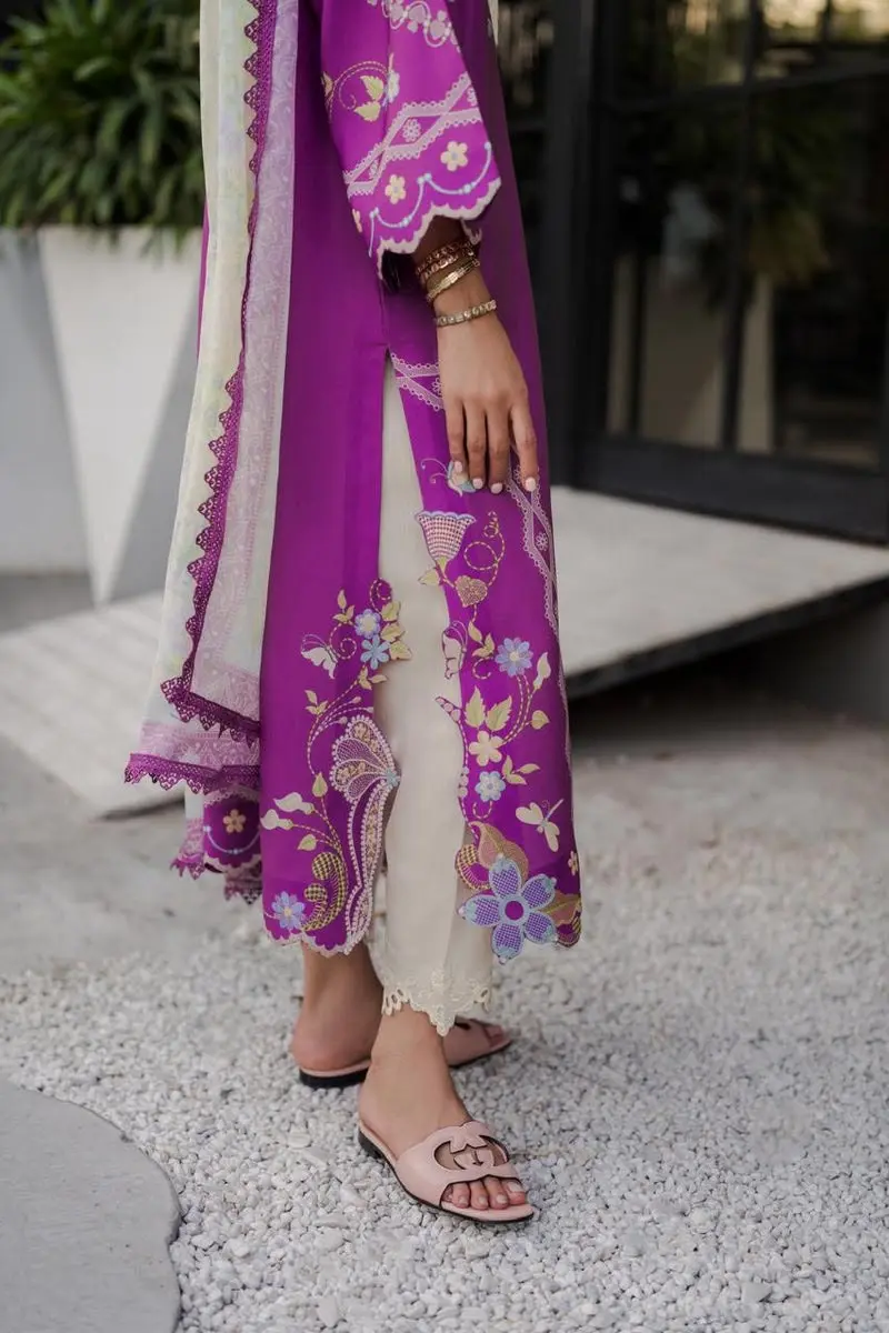 BARAE KHANOM RTW