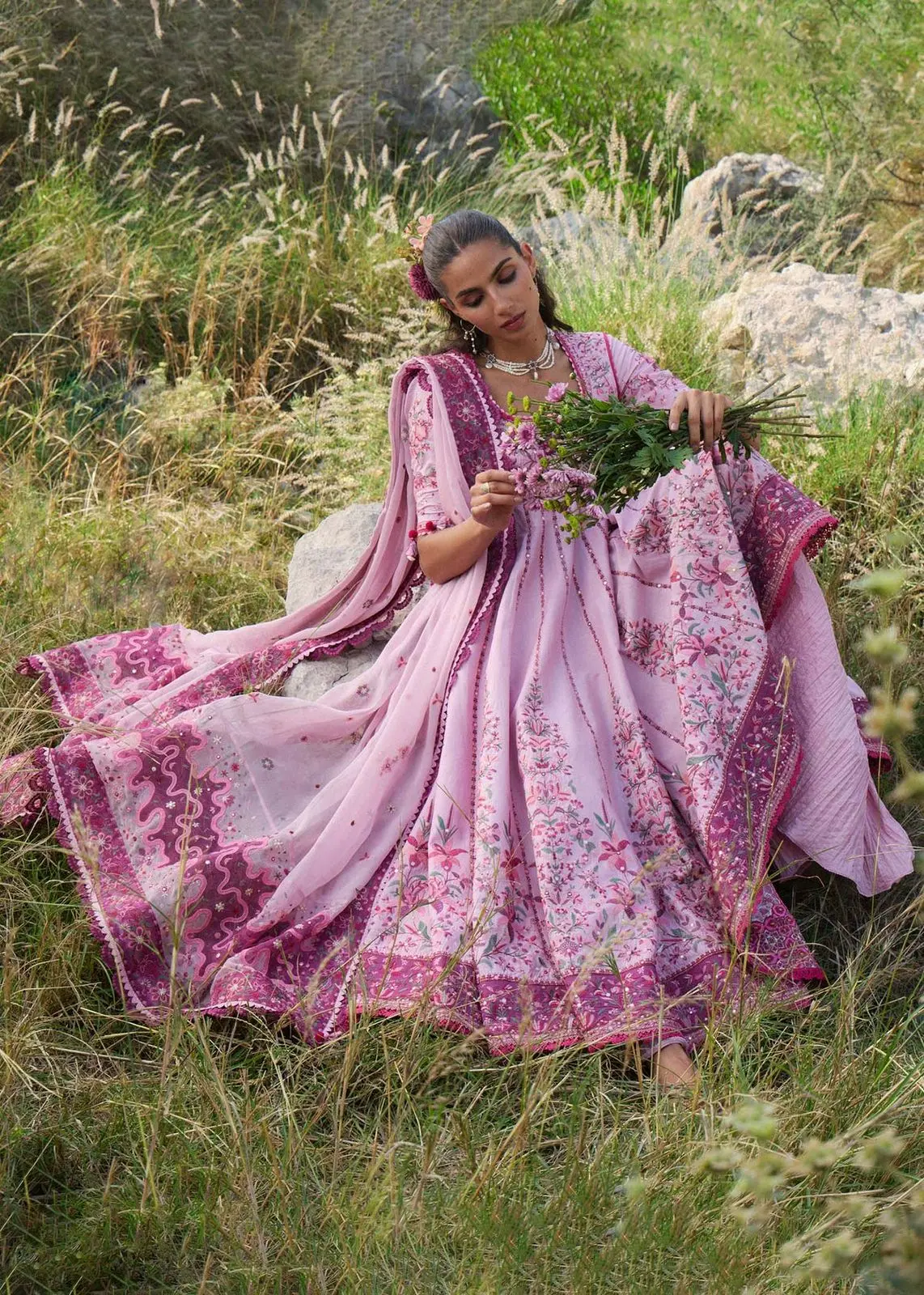 HUSSAIN REHAR RTW