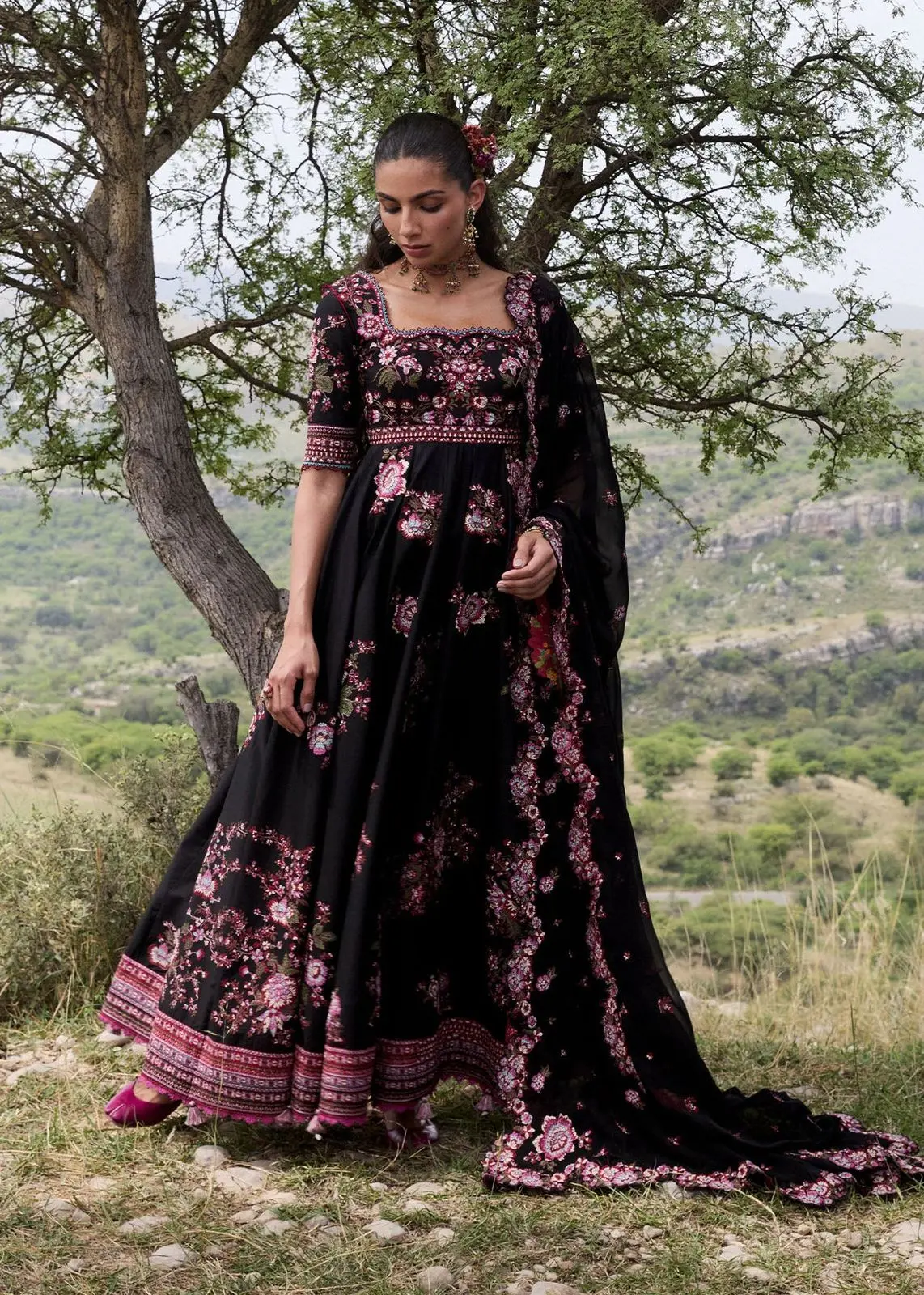 HUSSAIN REHAR RTW