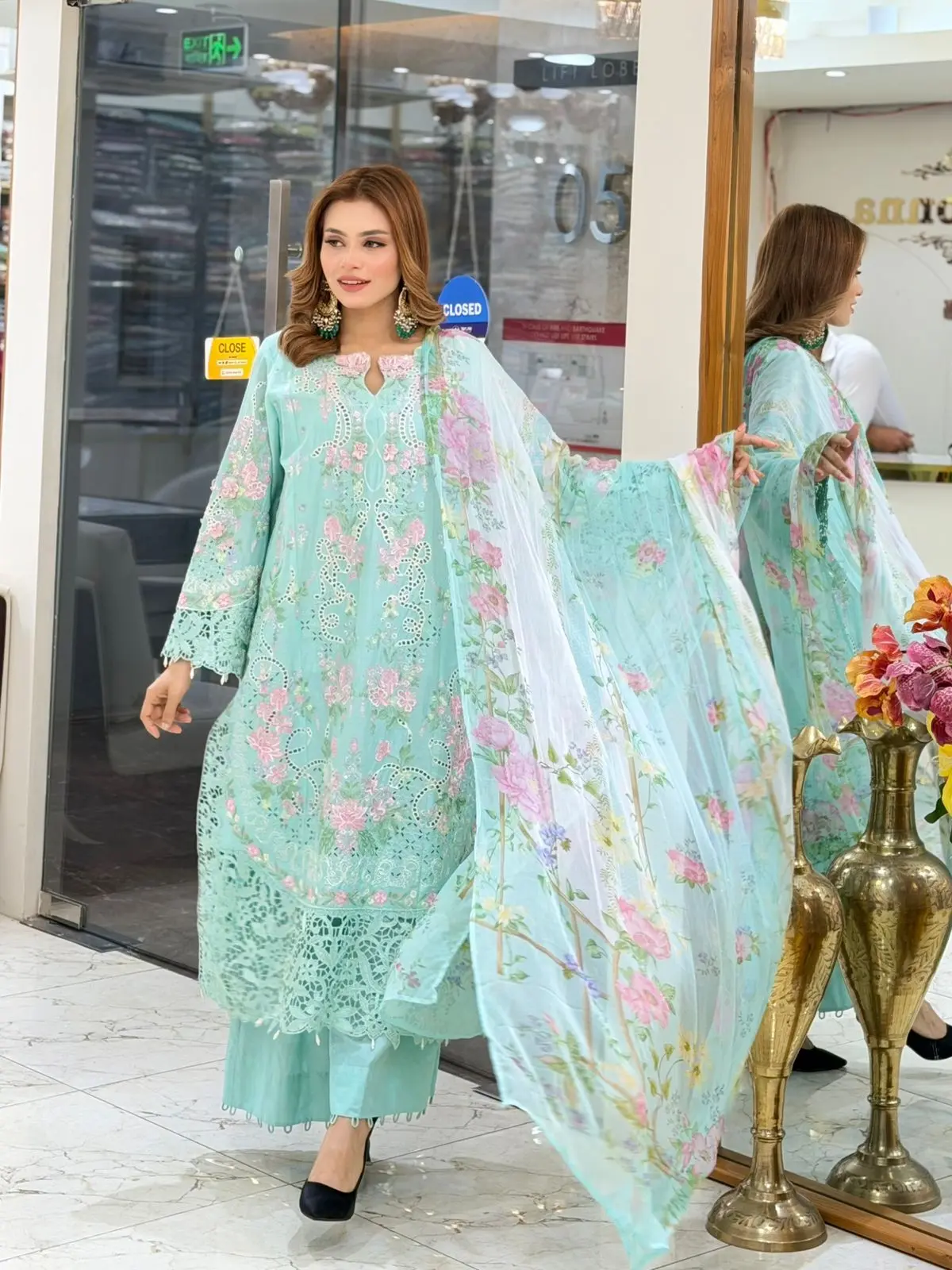 MARIA B LUXURY  (LA-DONNA STITCHED)