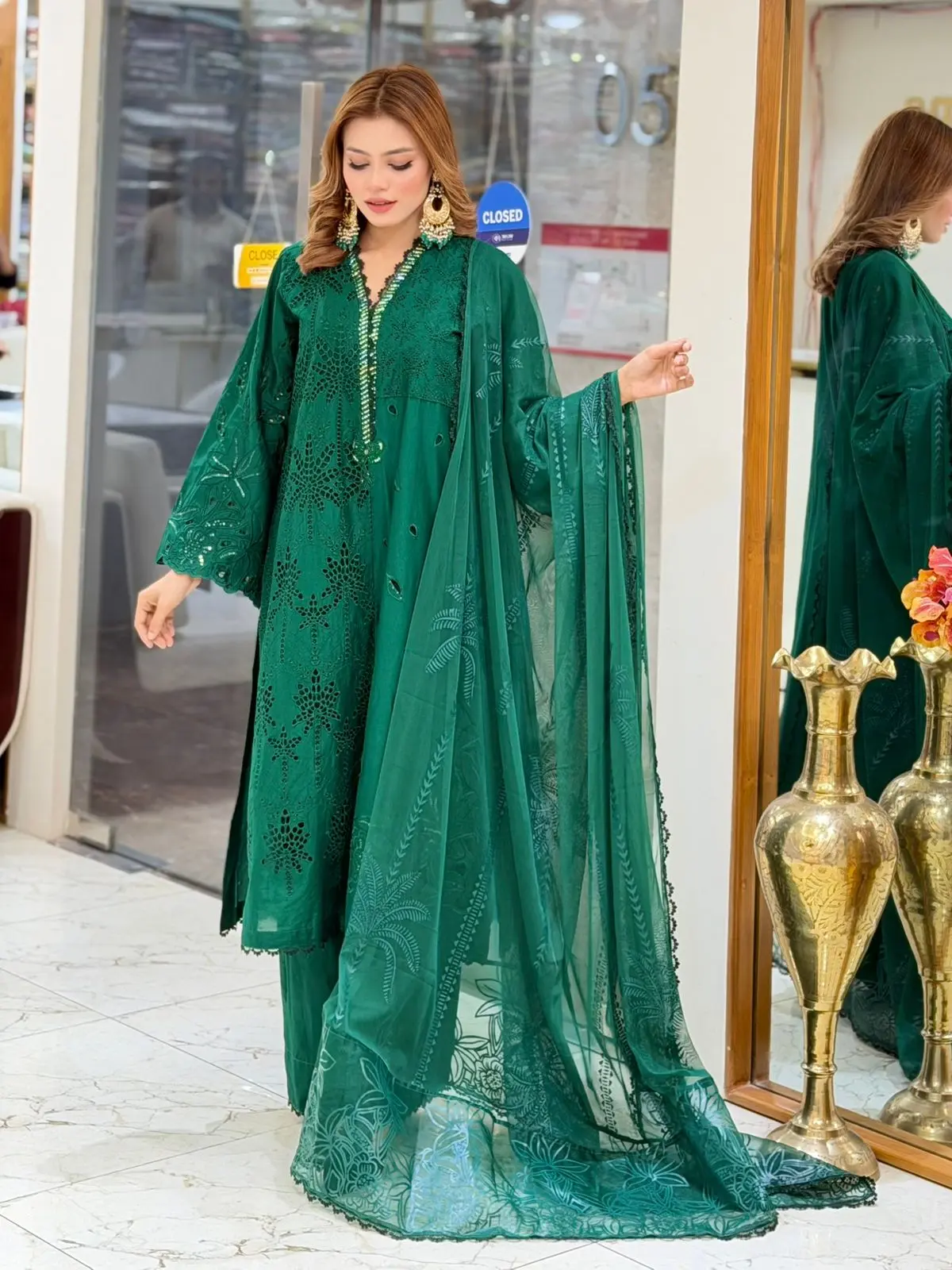 MARIA B LUXURY  (LA-DONNA STITCHED)