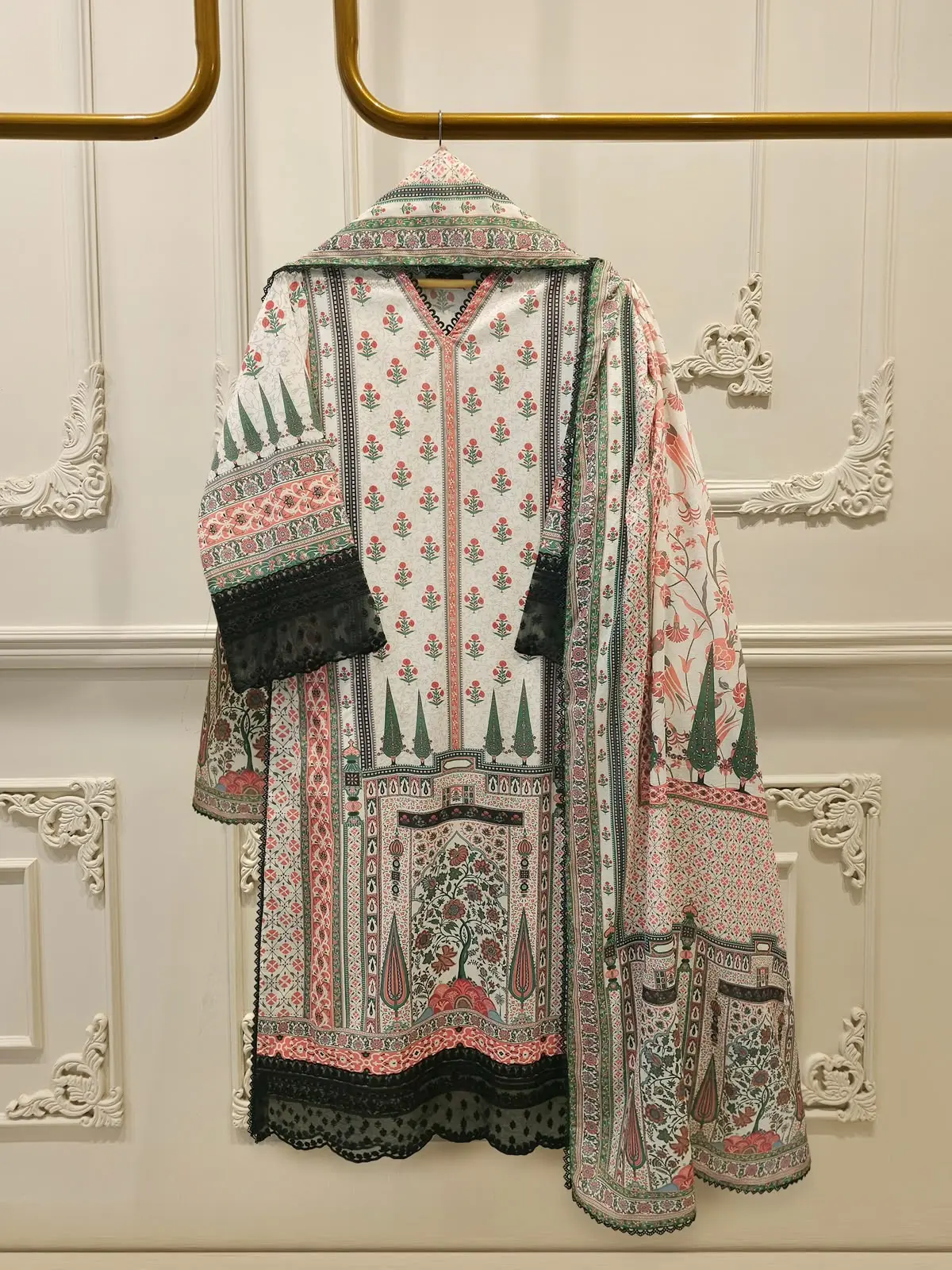 AGHANOOR RTW 