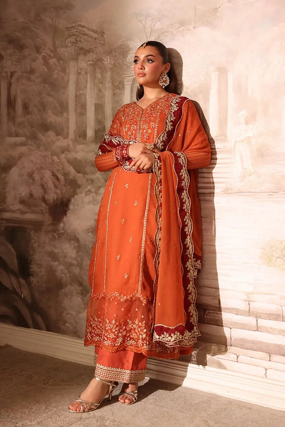 AZURE ENSEMBLES Amber Rust